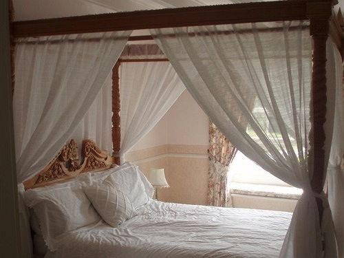 Burnley House 4*